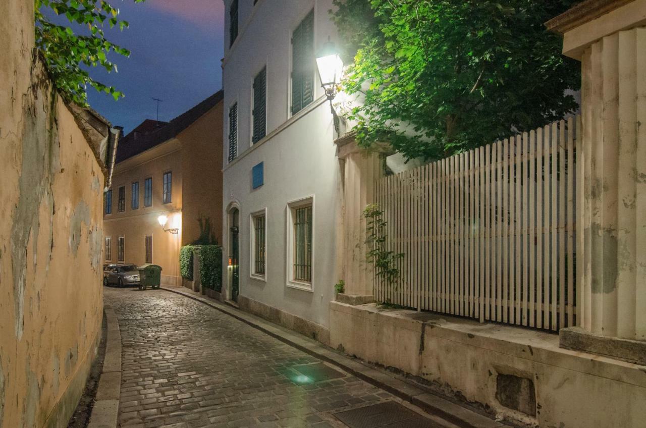 Old Town Tale Daire Zagreb Dış mekan fotoğraf
